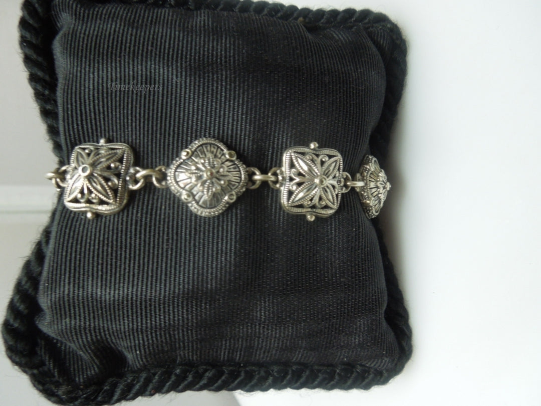 q325 Beautiful Sterling SIlver 925 Bracelet Size 7"