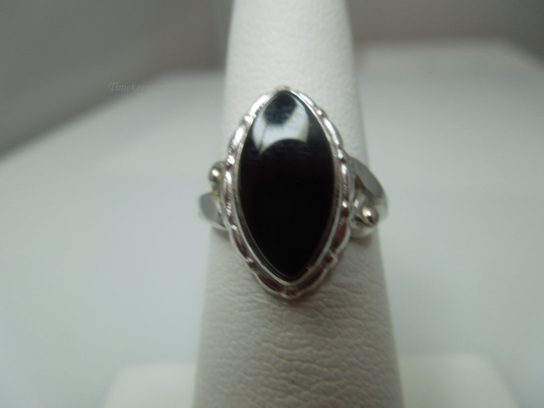 q330 Stunning Sterling Silver 925 Black Onyx Ring Size 5.75