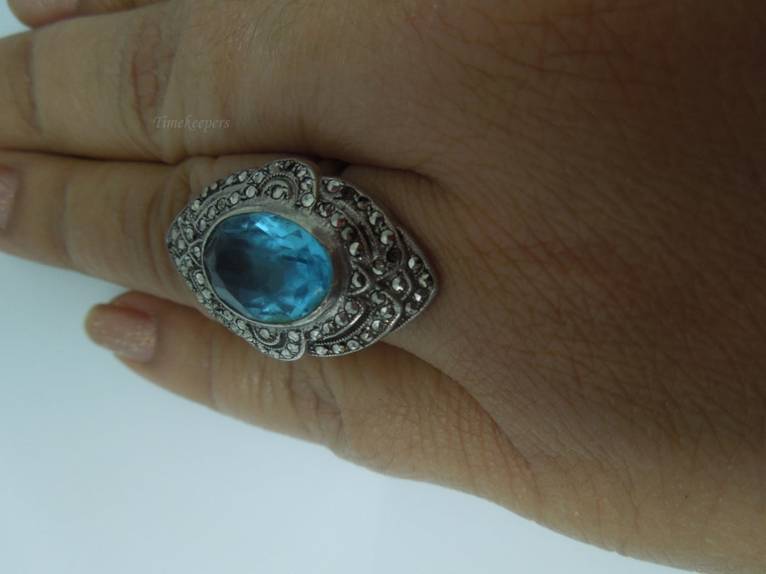 q402 Sterling Silver 925 with Blue Stone Ring Size 5.25(USA) 4.5 g