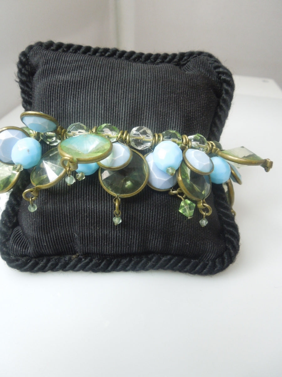 q348 Vintage Elastic Pretty Beaded Bracelet