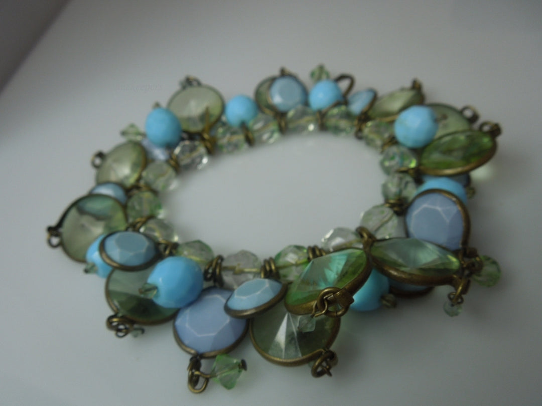 q348 Vintage Elastic Pretty Beaded Bracelet