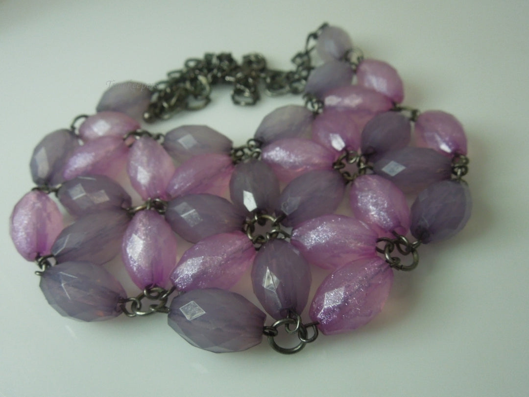 q341 Pretty Pink and Purple Gemstone Necklace 20"