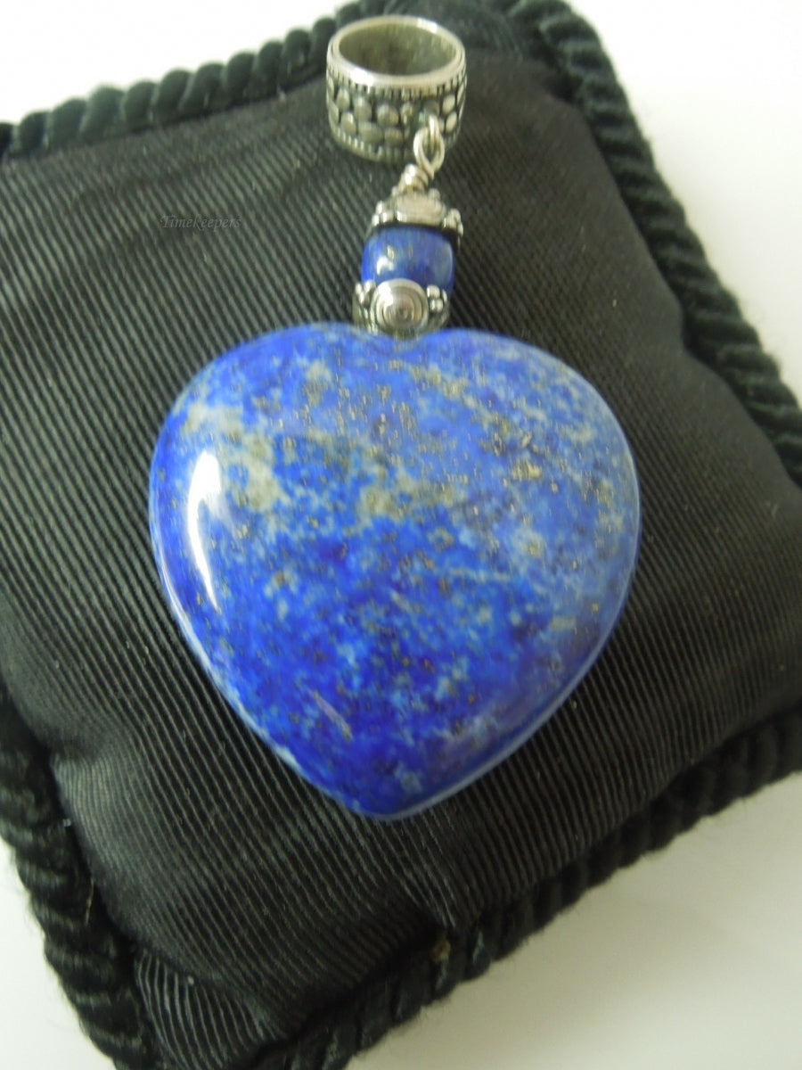 q366 Luxury Natural Stone Heart Shaped Lapis Lazuli Pendant on Sterling Silver Hook