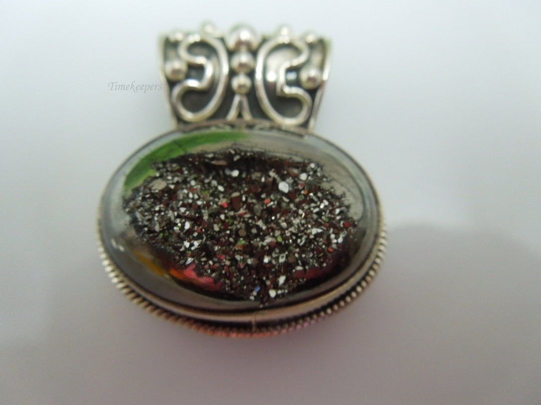 q367 Sterling Silver 925 Pendant Charm with Quartz Stone