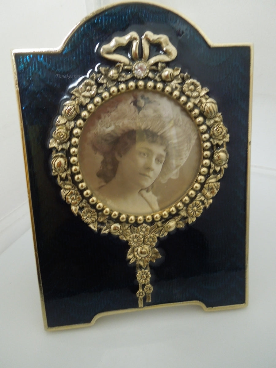 r697 Vintage Terragrafics Small Brass Tabletop Picture frame