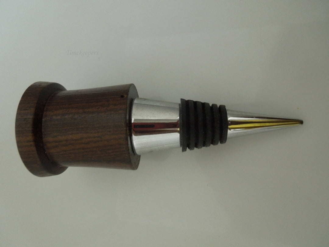 r701 Handcrafted Wooden Wine Stopper