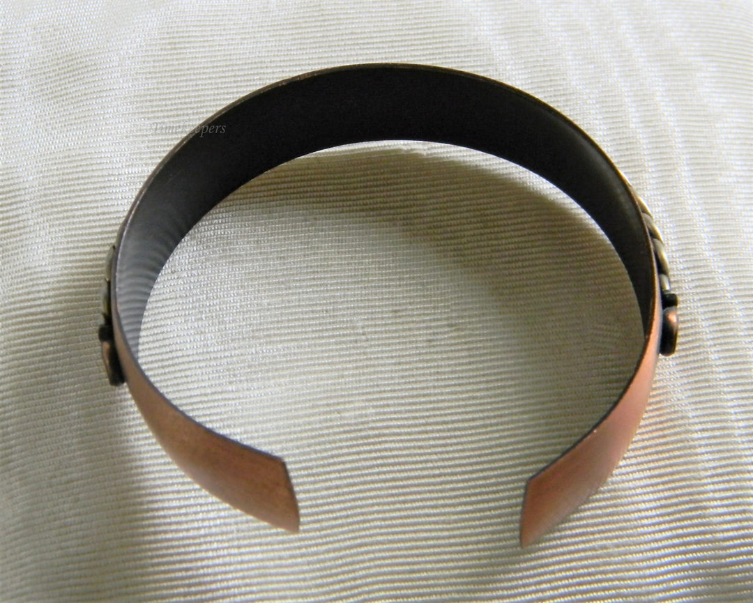 h758 Beautiful Unique Vintage Copper Cuff Bracelet with Applied Chain Design