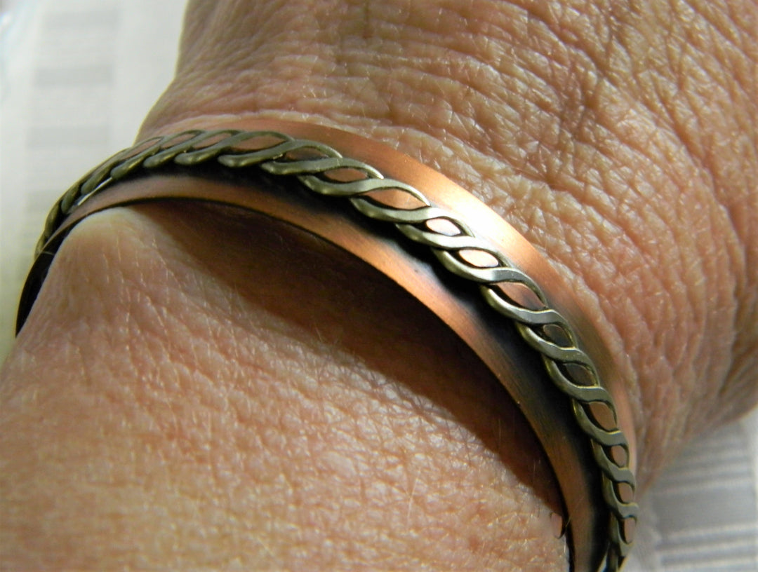 h758 Beautiful Unique Vintage Copper Cuff Bracelet with Applied Chain Design