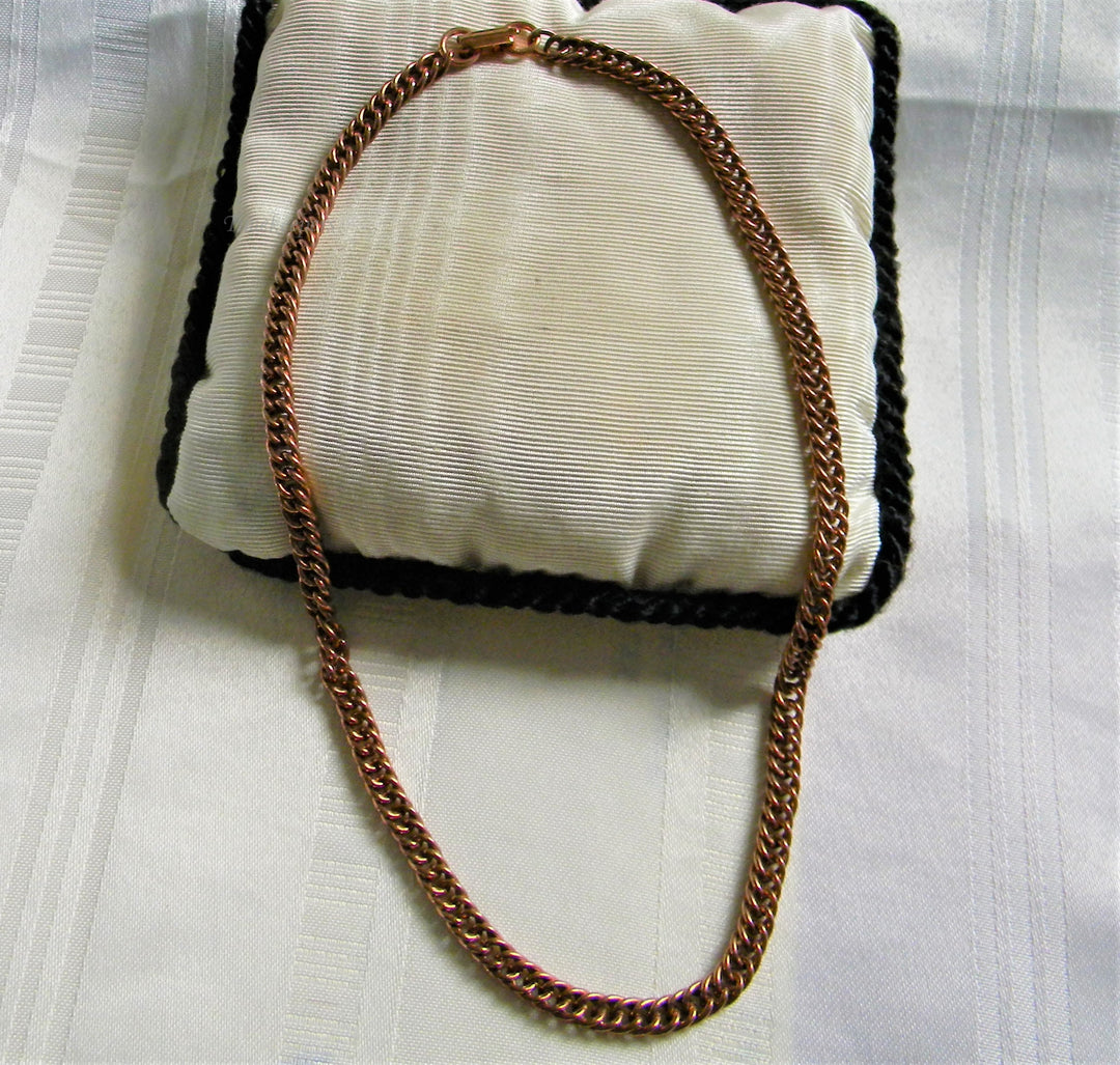 h763 Nice Vintage Medium Copper Curb Link Necklace with Fold over Clasp