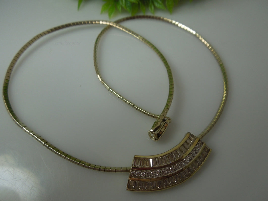 q407 Italy Sterling Silver Omega Choker Gold Tone Necklace with Stunning Pendant