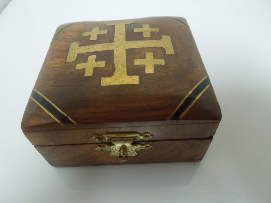 r750 Vintage Small Wooden Keepsake Box Inlay Cross Pattern