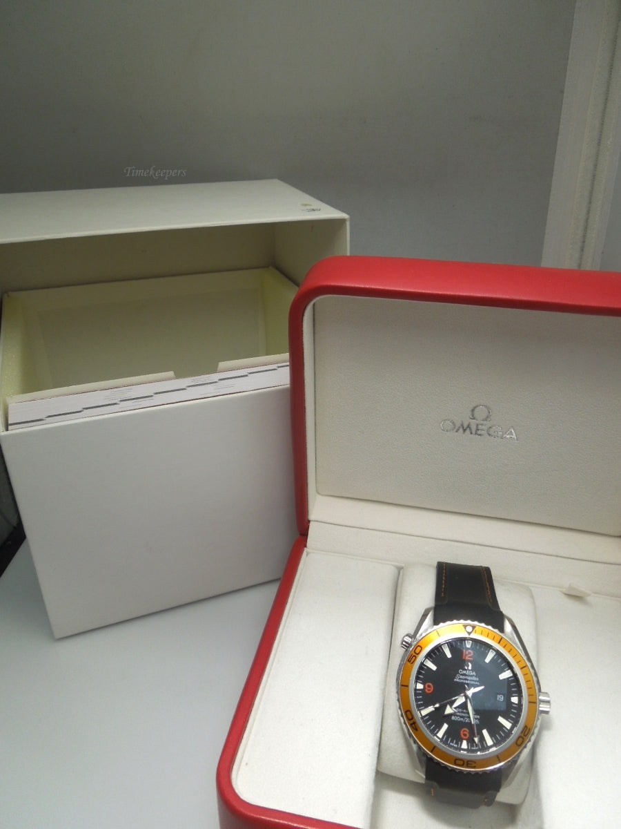 k612 Stylish Men's Omega Seamaster Planet Ocean Automatic Wristwatch with Box and Booklet