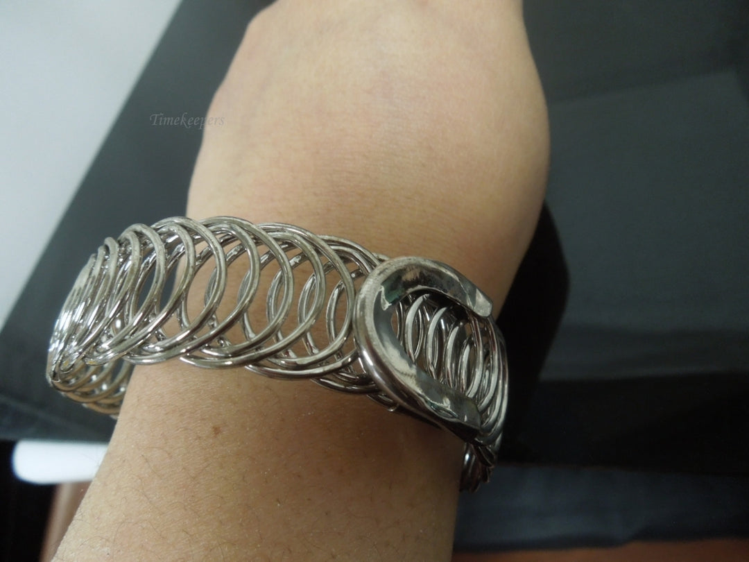 q461 Silver Tone Mesh Bangle Bracelet Size Adjustable