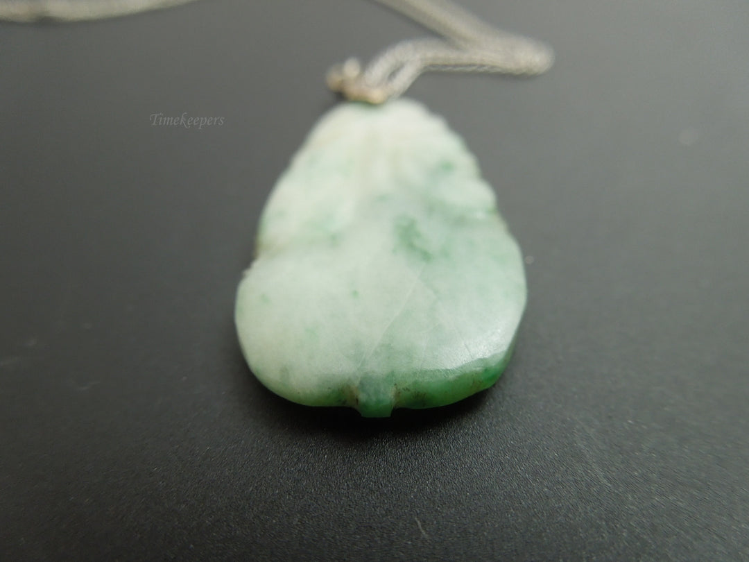 b923 Pretty Carved Jadeite Stone Pendant on a 24" Sterling Silver Necklace