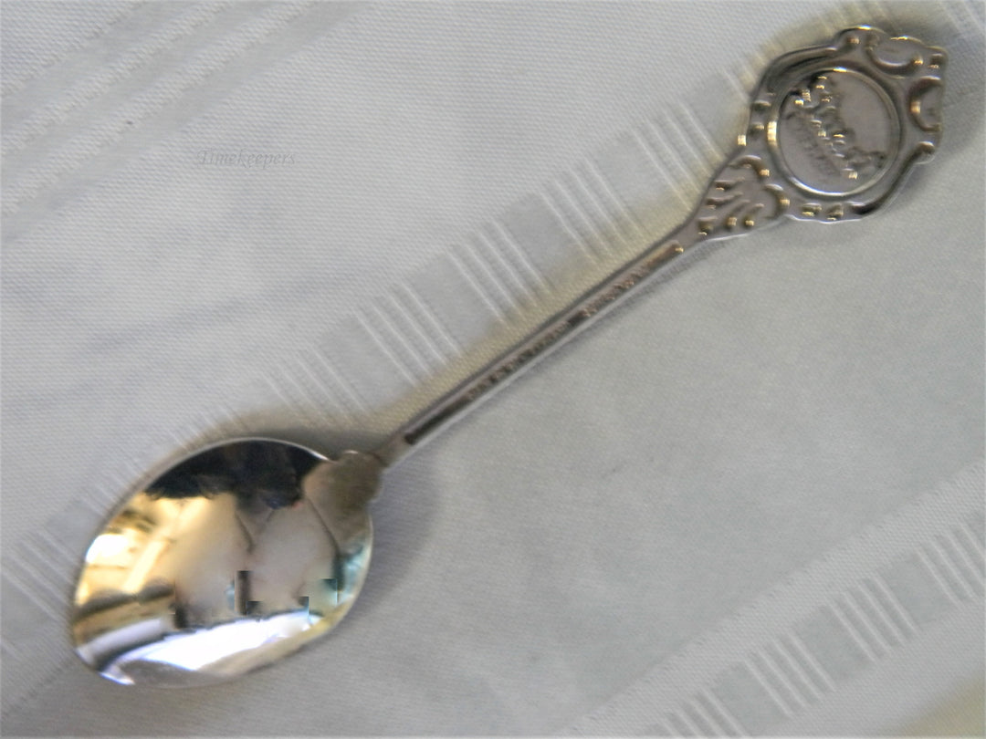 j650 Nice Preowned Souvenir Spoon from Oregon with Western Meadowlark