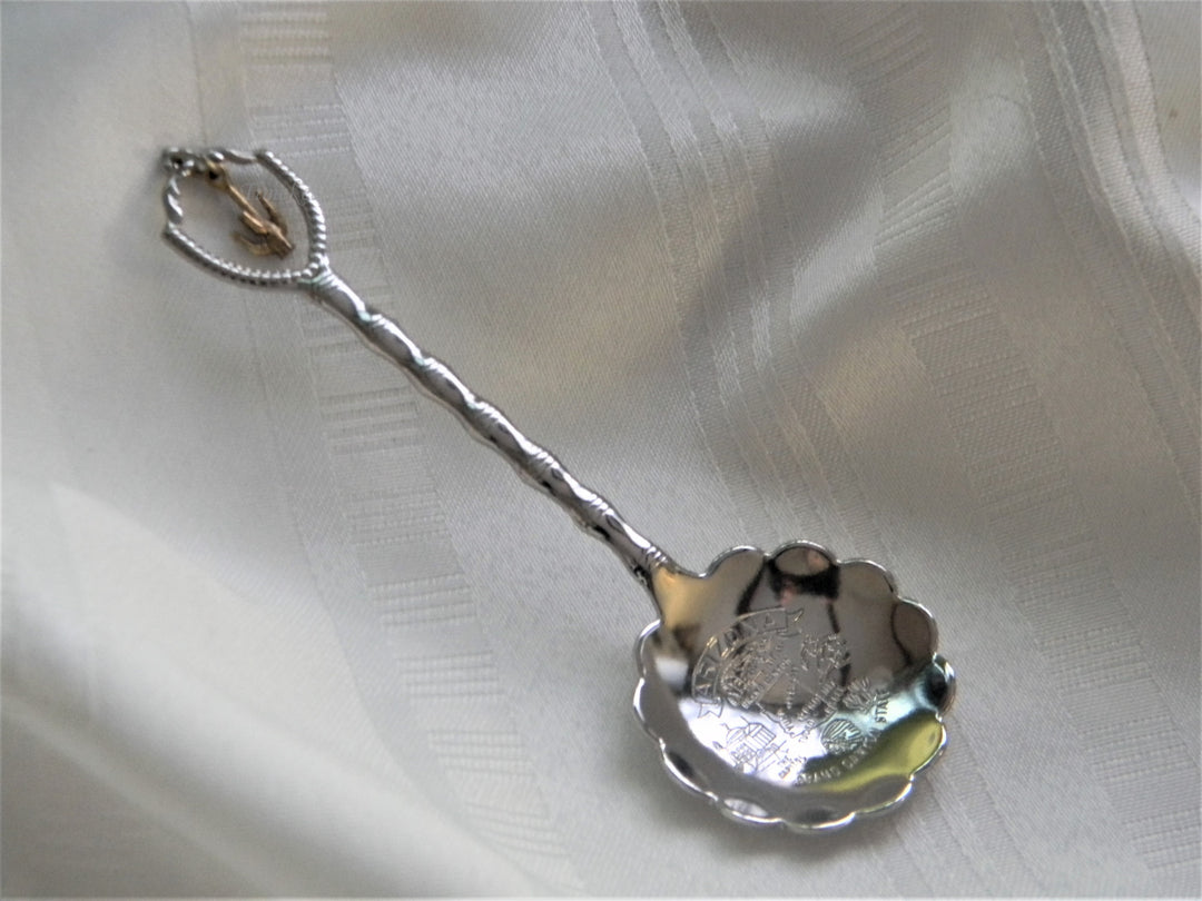 j646 Nice Preowned Souvenir Spoon from Arizona The Grand Canyon State