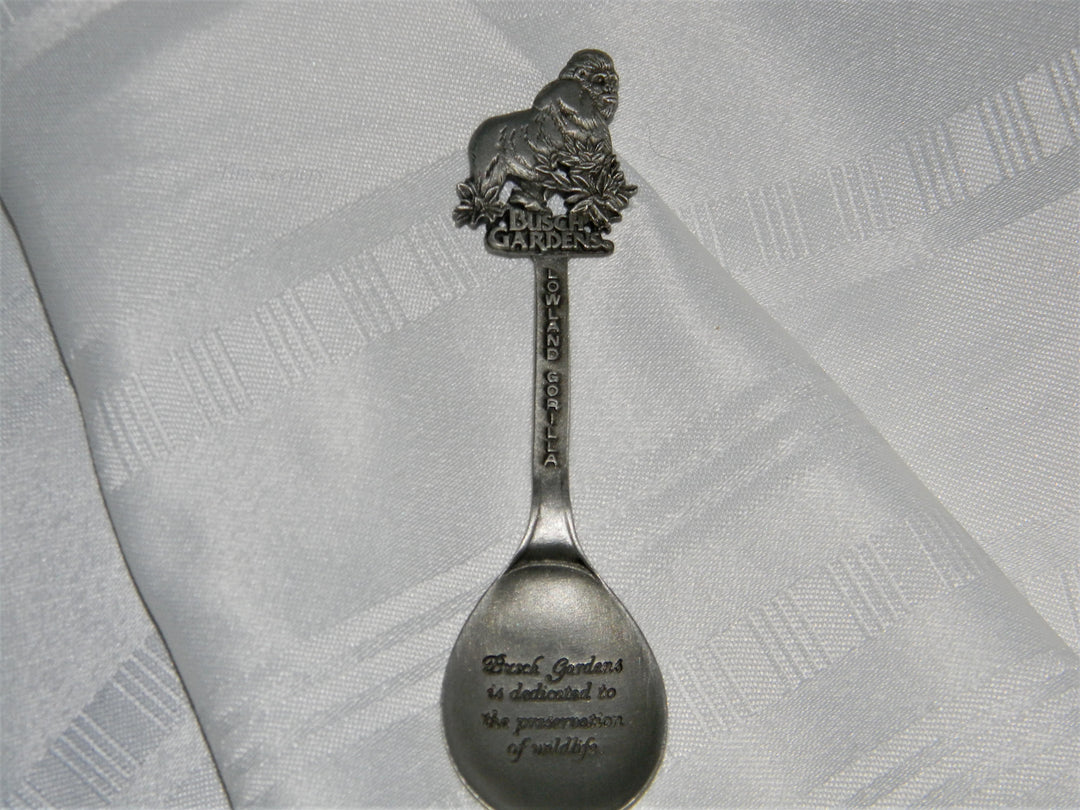 j673 Nice Preowned Pewter Collector Spoon Lowland Gorilla from Busch Gardens