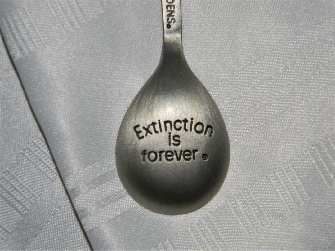 j673 Nice Preowned Pewter Collector Spoon Lowland Gorilla from Busch Gardens