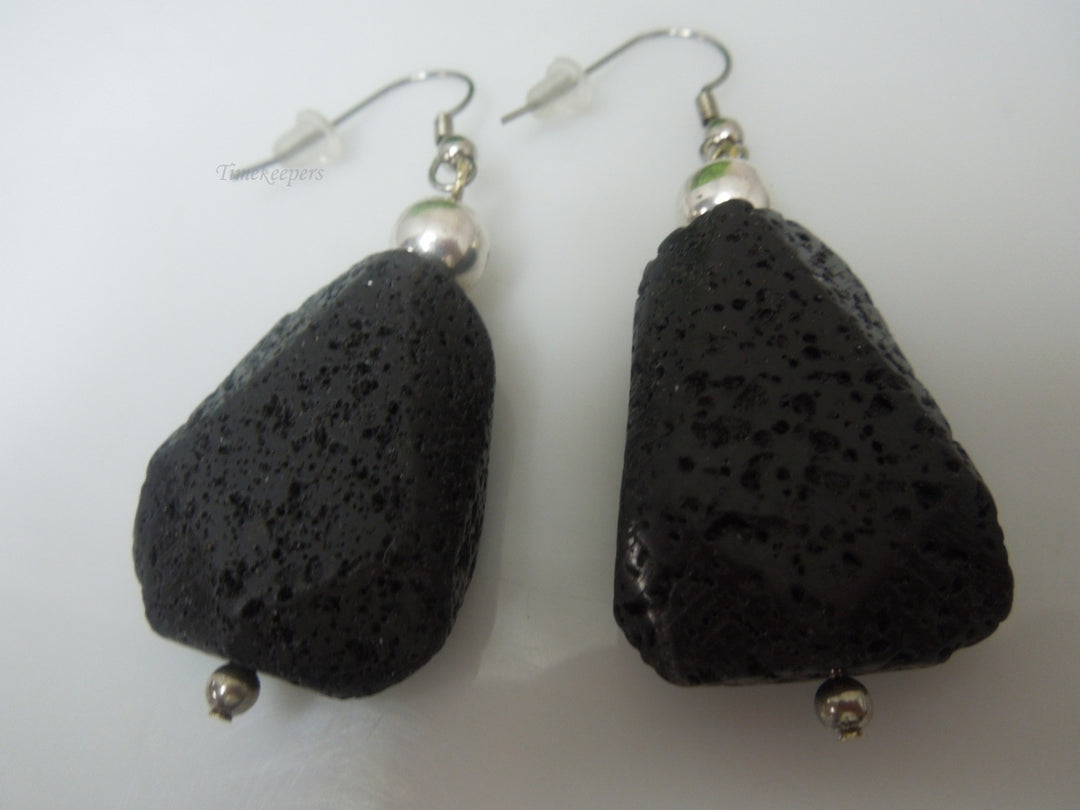 q601 Unique Real Black Lava Rock Dangle Earrings