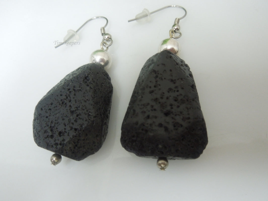 q601 Unique Real Black Lava Rock Dangle Earrings