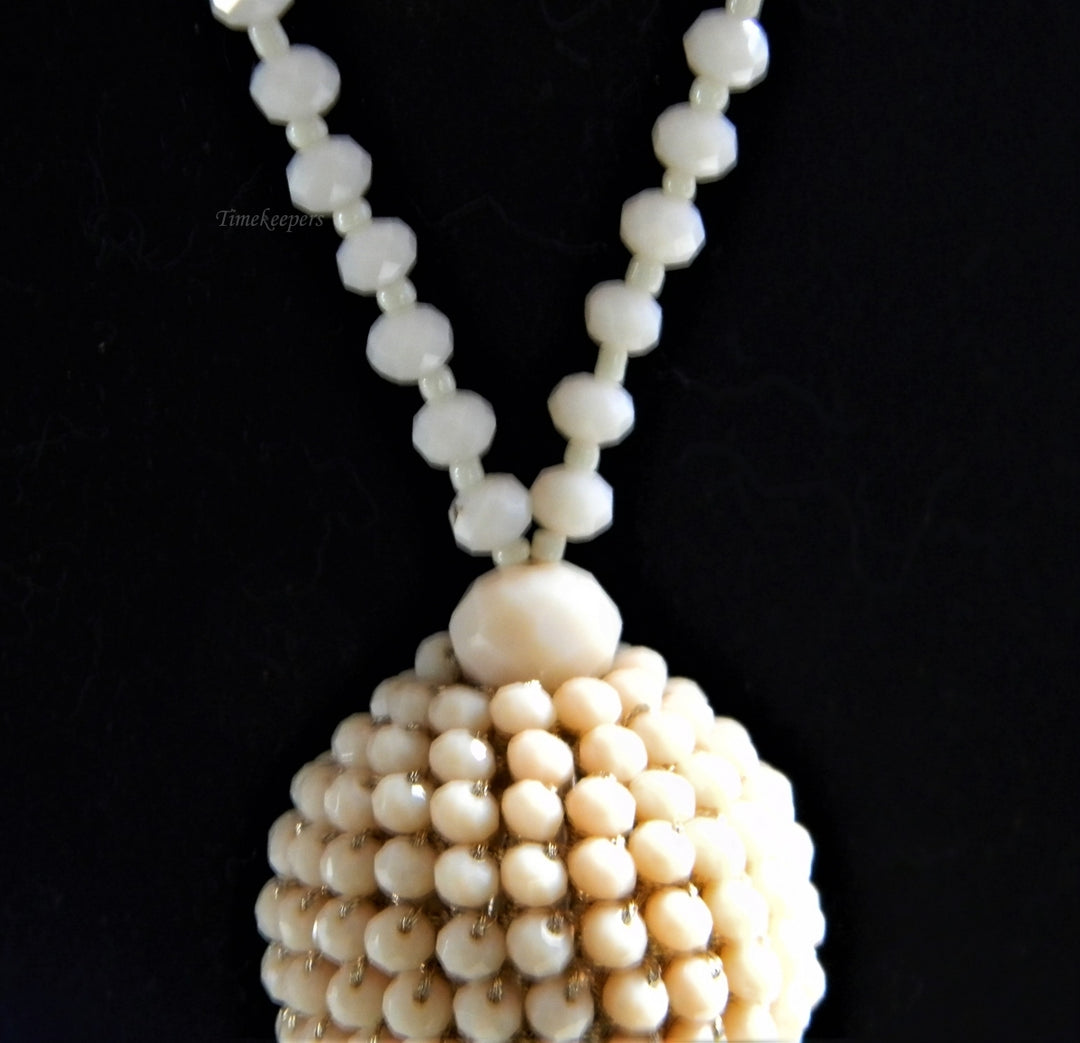 h920 Stunning Vintage Rose Quartz Beaded Necklace with Ball and Tassel