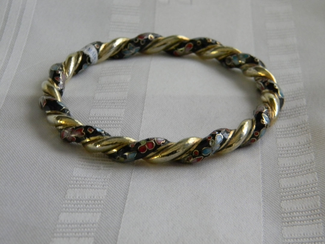 h960 Pretty Vintage Unique Cloisonne Twisted Bangle Bracelet in Black and Metal