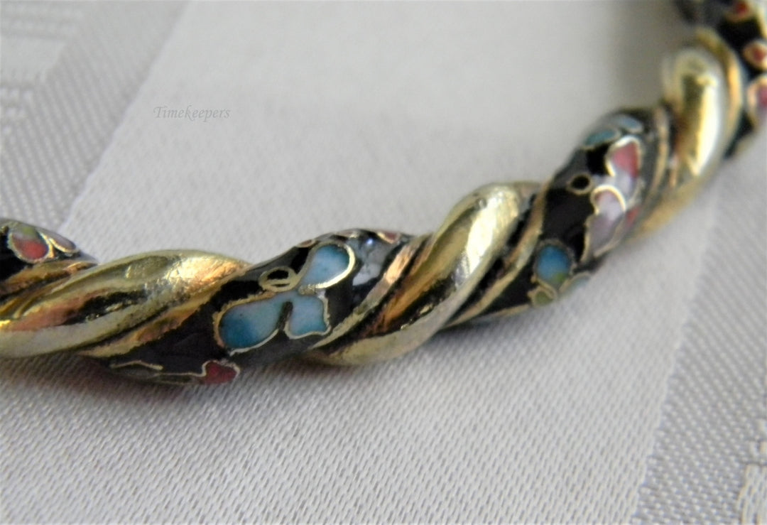 h960 Pretty Vintage Unique Cloisonne Twisted Bangle Bracelet in Black and Metal