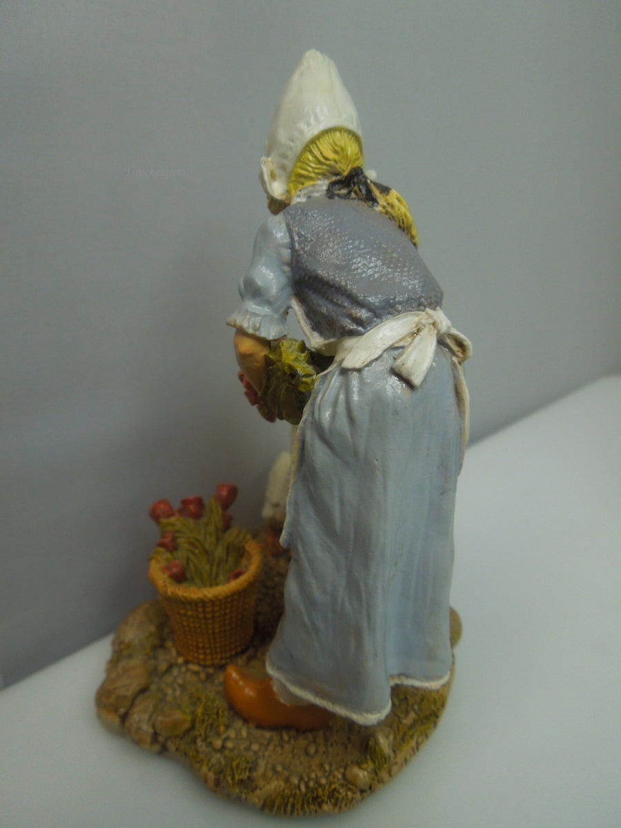 q739 Franklin Mint Children of the World "Netherlands" Fine Pewter Figurine Old Lady with Duck (1977)