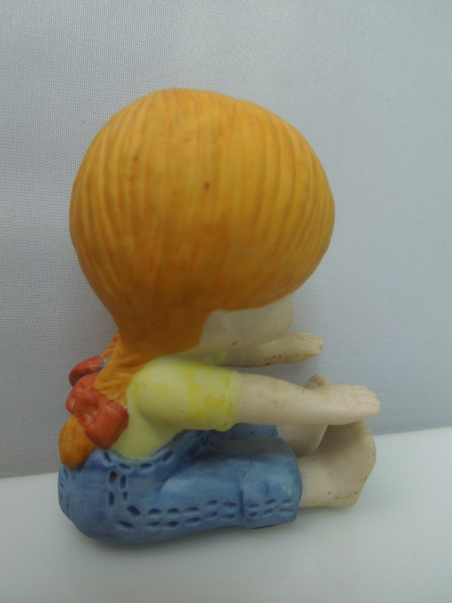 q737 Vintage Set of 2 Country Cousin Girls Doing Leg Lift and Exercise (ENESCO 1981)