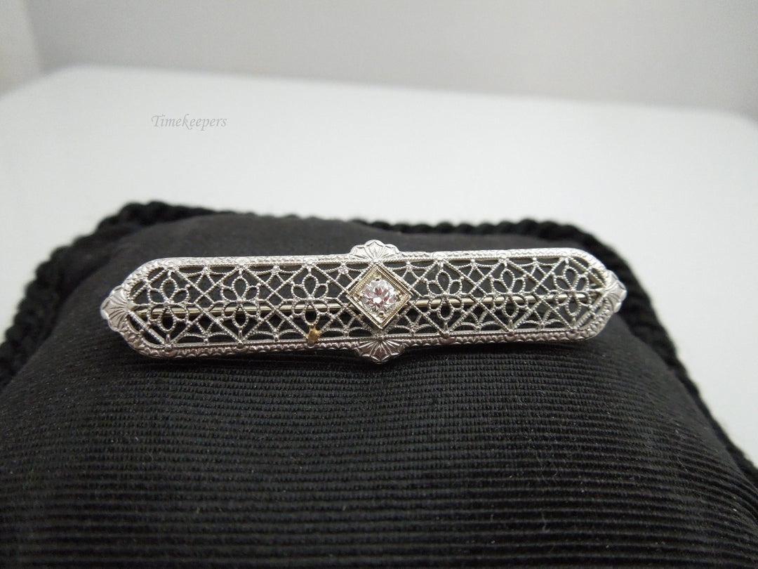 g682 Ladies Antique 14kt White Gold Filigree Diamond Pin Brooch