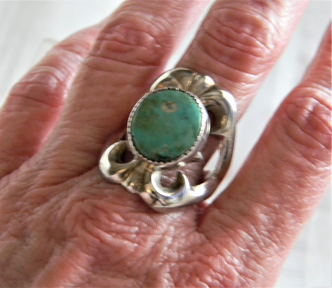 p028 Beautiful Filigree Sterling Silver Ring with Bezel set Oval Turquoise