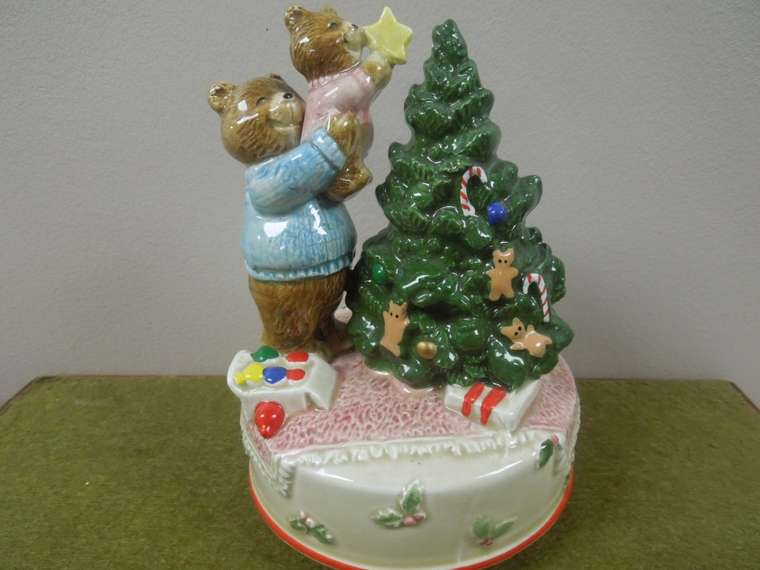 q803 Vintage Ceramic Christmas Tree Music Box Plays "We wish you a Merry Christmas"