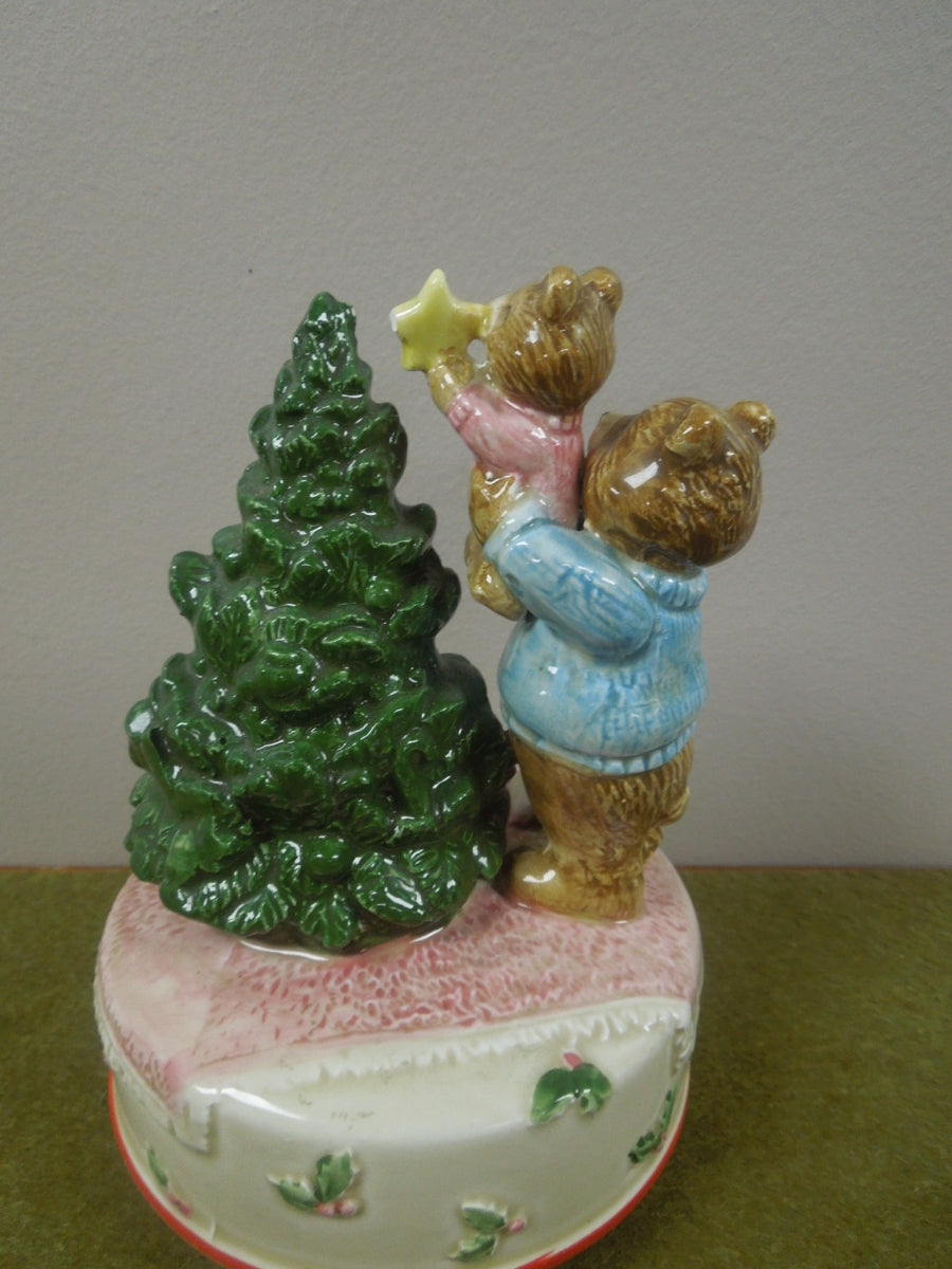 q803 Vintage Ceramic Christmas Tree Music Box Plays "We wish you a Merry Christmas"