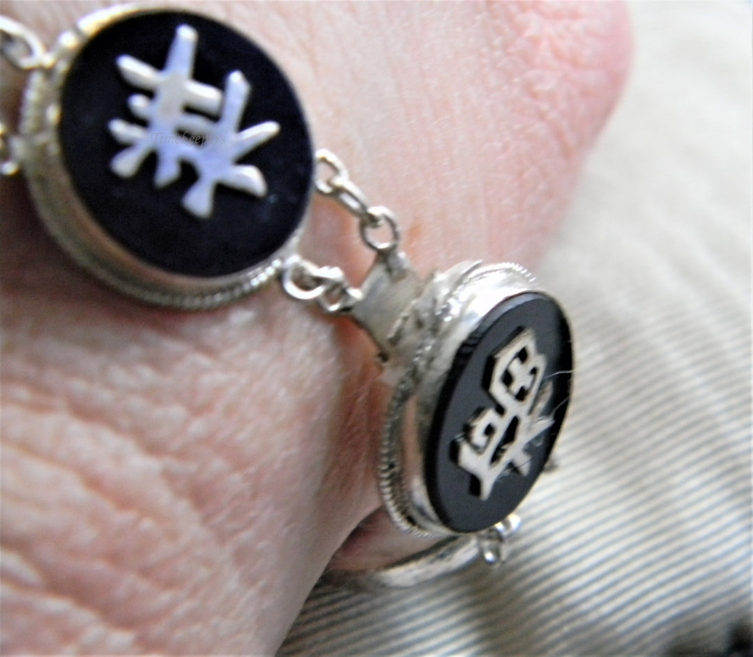 p042 Beautiful Sterling Silver Black Onyx Bracelet with Chinese Characters