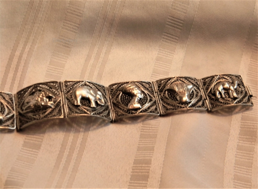 p043 Vintage Silver Plated Filigree Egyptian style Square Link Bracelet