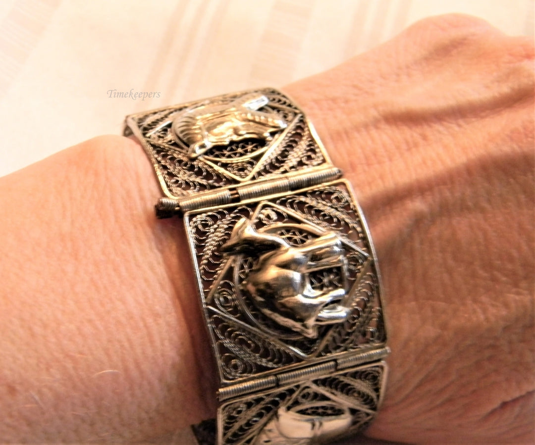 p043 Vintage Silver Plated Filigree Egyptian style Square Link Bracelet