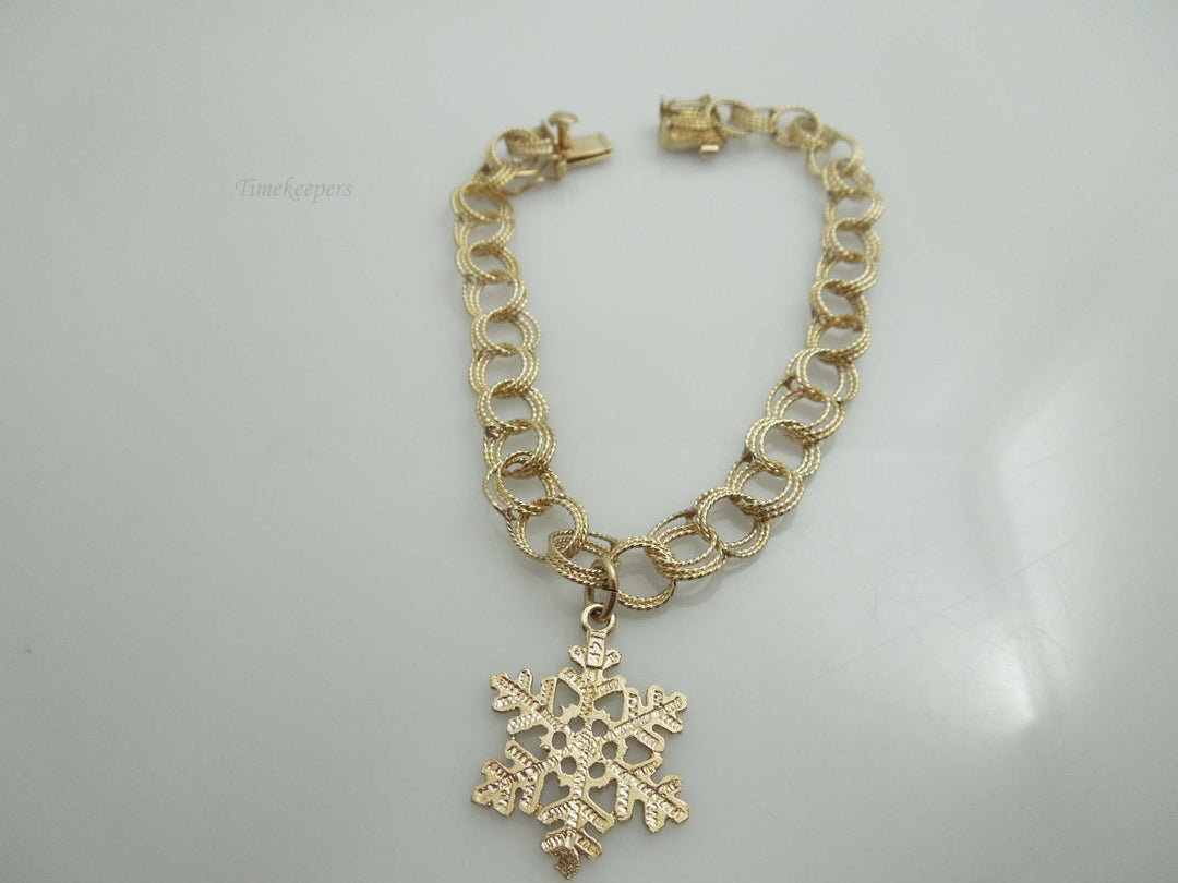 g737 Pretty Ladies 14kt Yellow Gold Rolo Link Bracelet with Attached Snowflake Charm