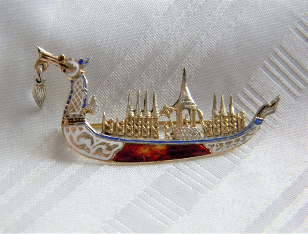 p056 Vintage Gold Plated and Enamel Dragon Ship Brooch