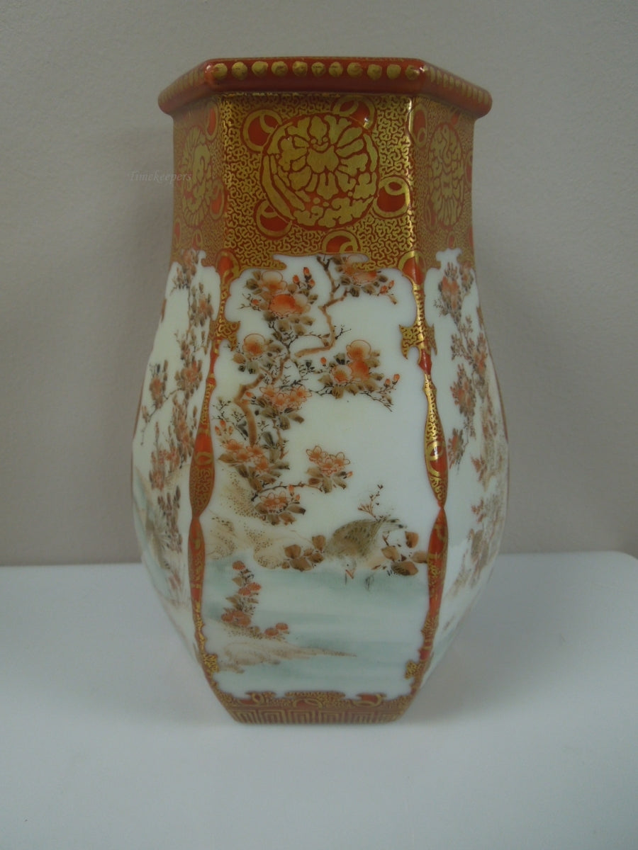 q818 Old Vintage Chinese Hexagonal White Gold Orange Ceramic Vase Enamel Floral