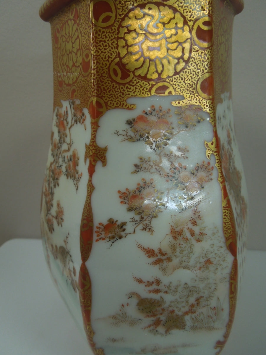 q818 Old Vintage Chinese Hexagonal White Gold Orange Ceramic Vase Enamel Floral