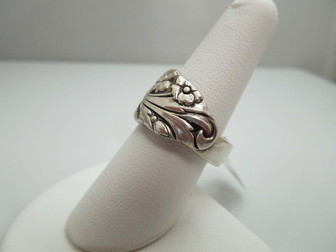 g761 Pretty Ladies Stainless Steel Floral Designed Spoon Ring