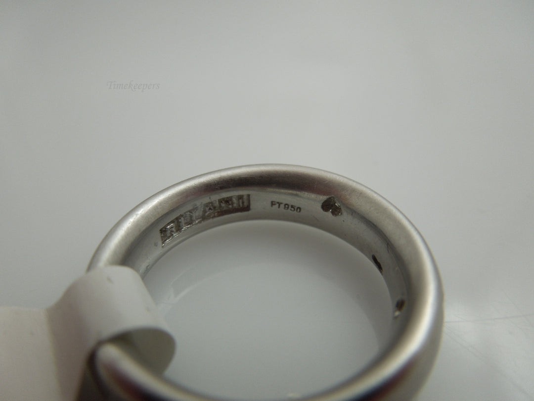 g764 Lovely Ladies Ritani Platinum Diamond Wedding Band