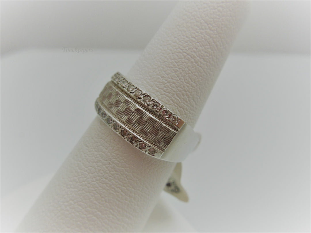 g769 Lovely Ladies 14kt White Gold Diamond Wedding Band