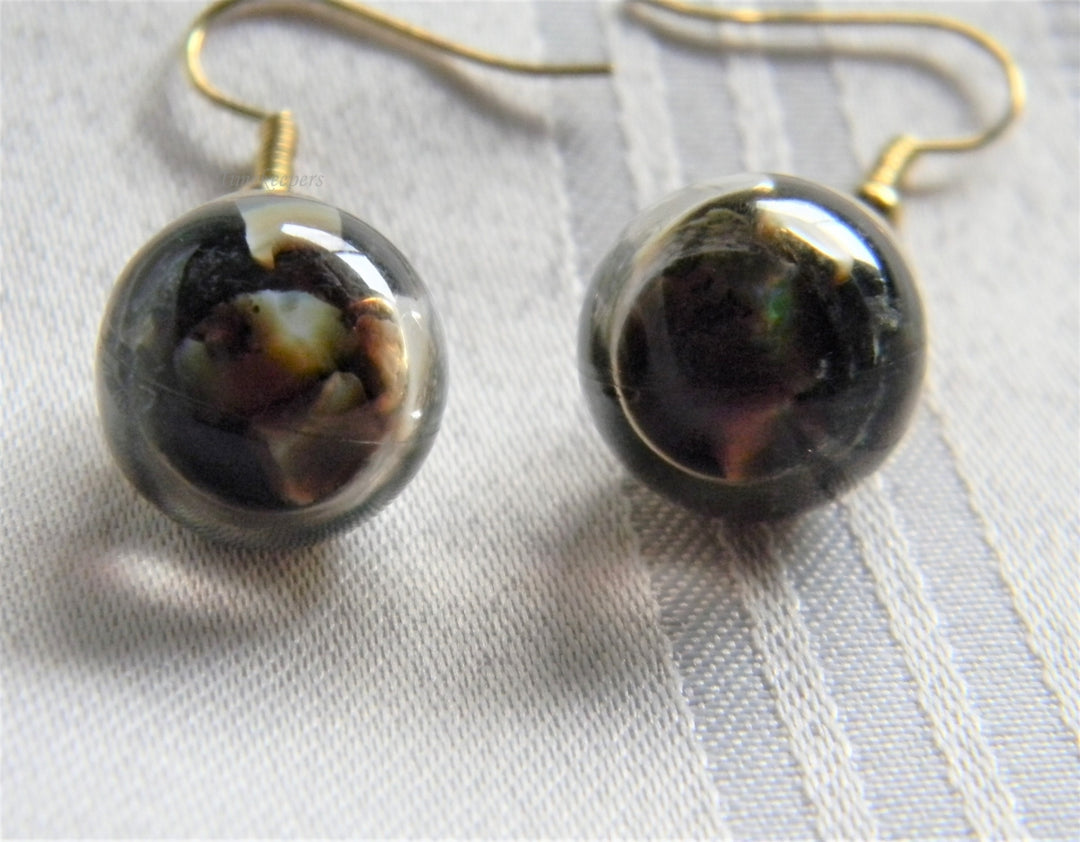 p109 Pretty Gold Tone Drop Earrings with Glass Balls Filled with Water and Stone