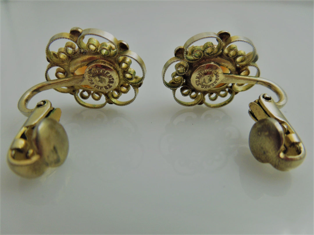 g846 Lovely Vintage Gold Filled Ladies Cameo Clip On Earrings