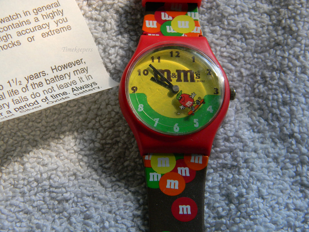 j912 1994 Mars Inc. M &amp; M Watch Quartz Movement In Box with Papers