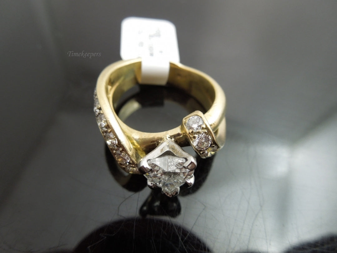 g850 Gorgeous Ladies Heart Shaped Diamond Engagement Ring Set in 21.6kt Yellow Gold