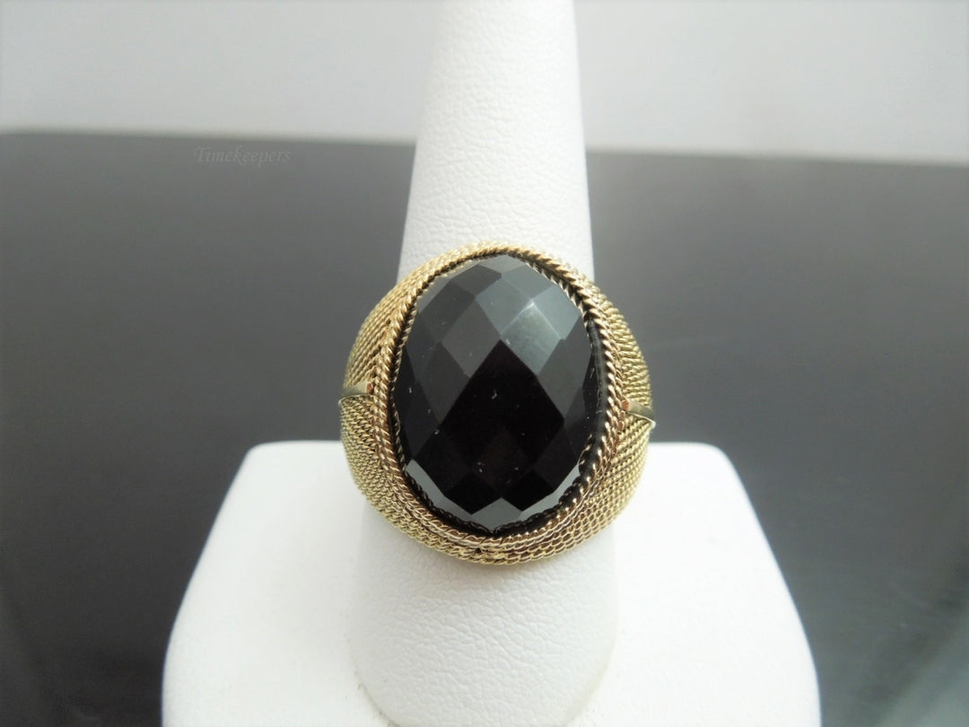 g855 Large Unisex 14kt Yellow Gold Dark Smoky Quartz Ring with Twisted Rope Designed Shank