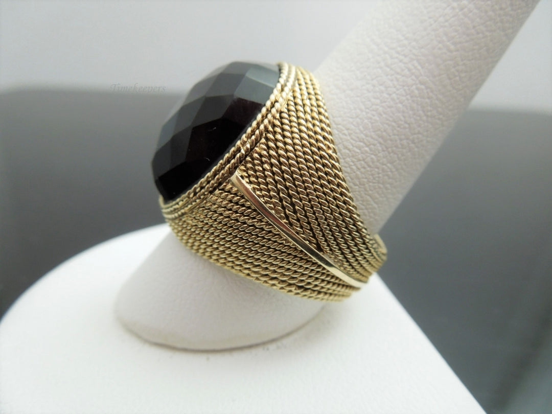 g855 Large Unisex 14kt Yellow Gold Dark Smoky Quartz Ring with Twisted Rope Designed Shank