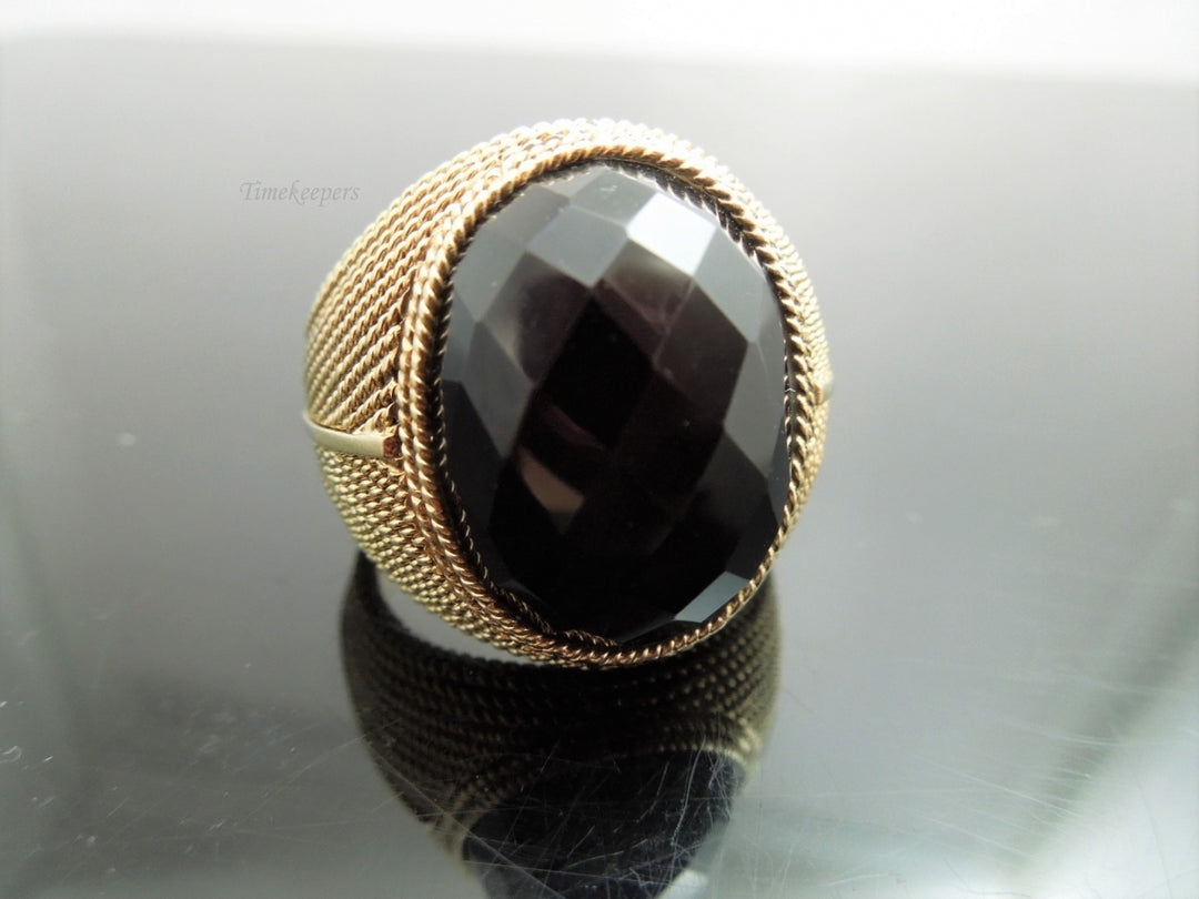 g855 Large Unisex 14kt Yellow Gold Dark Smoky Quartz Ring with Twisted Rope Designed Shank